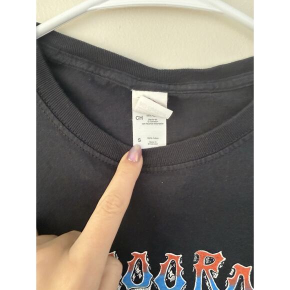 VooDoo Rock World Tour Short Sleeve Band Tshirt Black Size S Rare Skeleton Roses - Picture 2 of 2